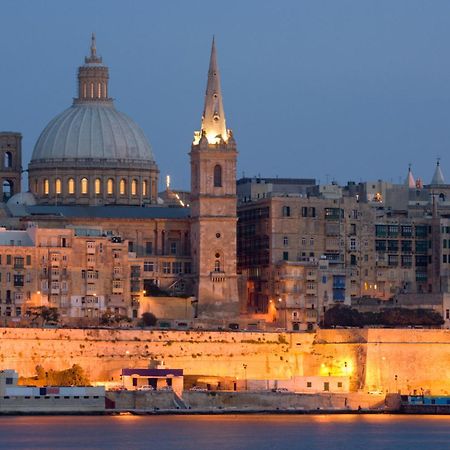 Balluta Bay Spacious Apt - 2Br Sliema Esterno foto