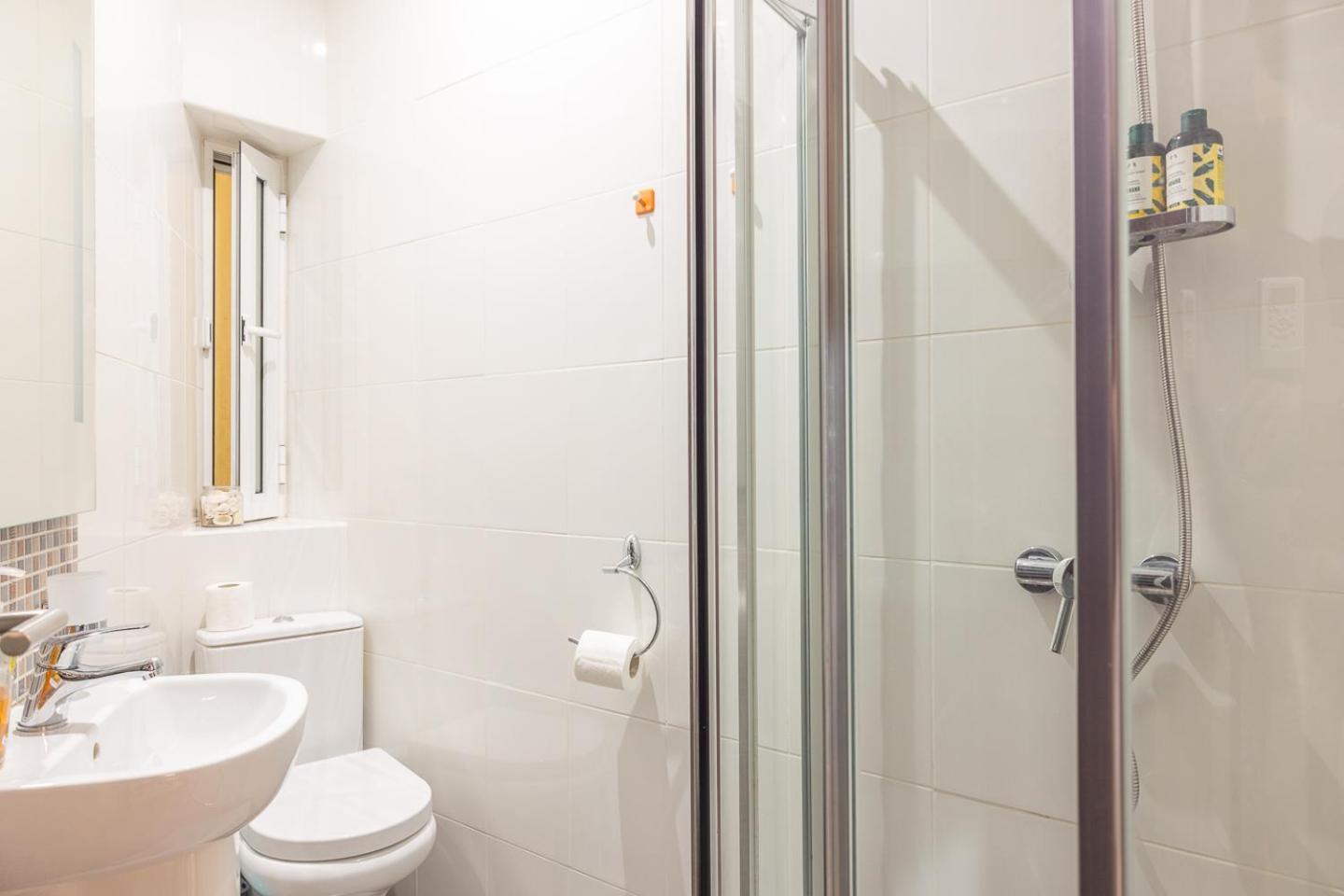 Balluta Bay Spacious Apt - 2Br Sliema Esterno foto